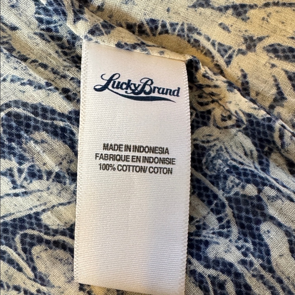 LUCKY BRAND Lightweight Top, 100%Cotton Lawn. Size M - Picture 4 of 5